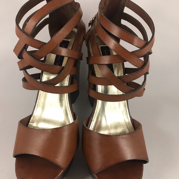 Shoes - Picture 3 of 9